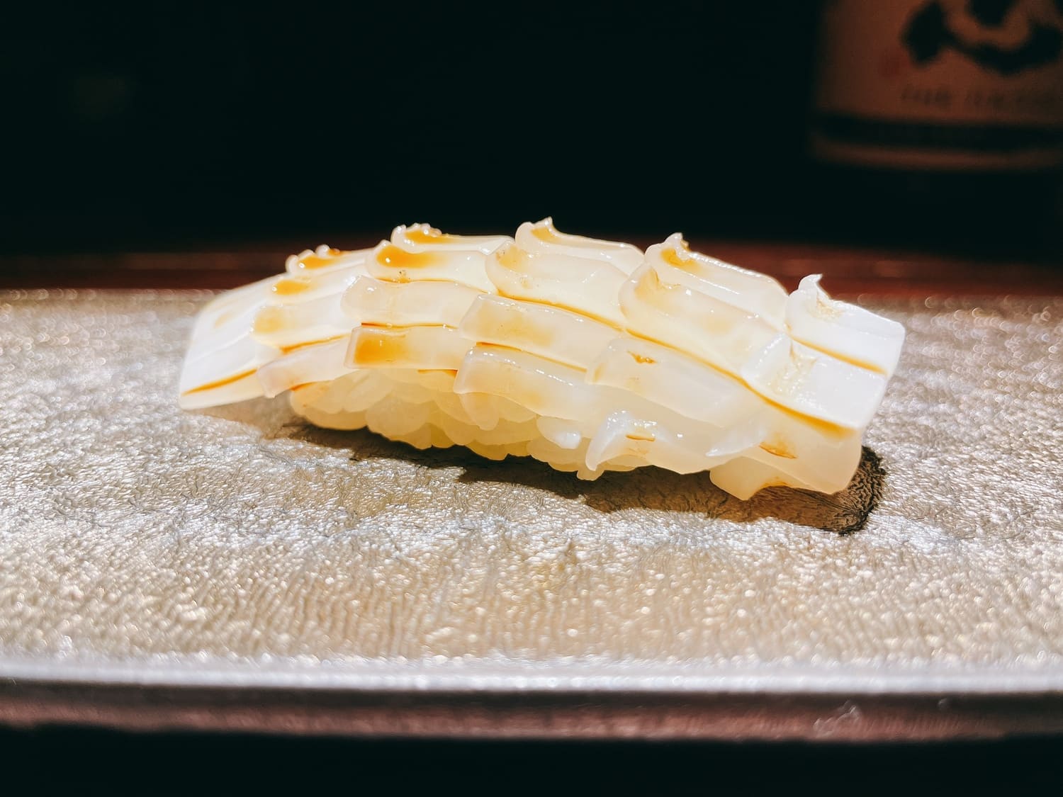 【札幌/寿司】知る人ぞ知る超一流店「鮨ノ蔵」で食べたい、名物イカの握り